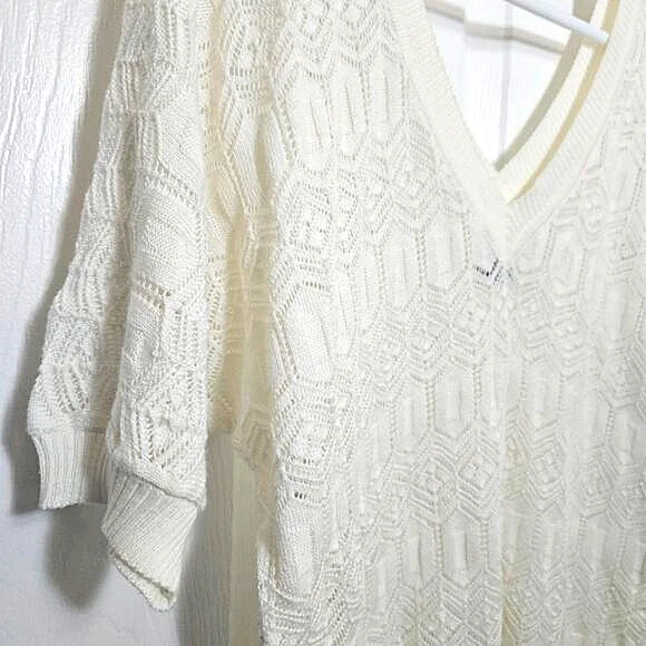 Finn Flare Large Women's Sweater Short Sleeve Cream Shear V-Neck Grandma Scandi - Picture 5 of 8